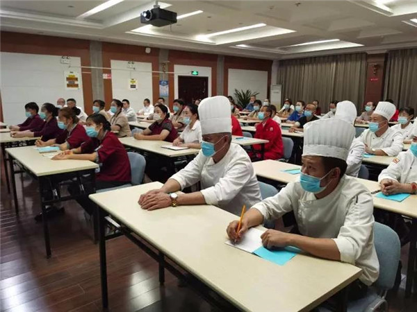 将食品安全融入企业德信平台_德信(中国)一站式服务平台文化